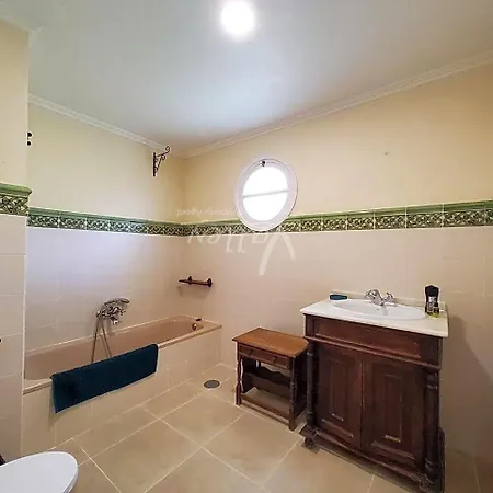בית נופש Casa Sotomar *
